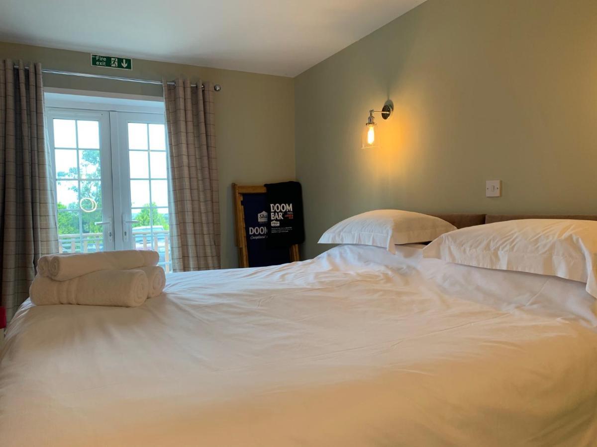 Halfway House Inn Wadebridge Buitenkant foto
