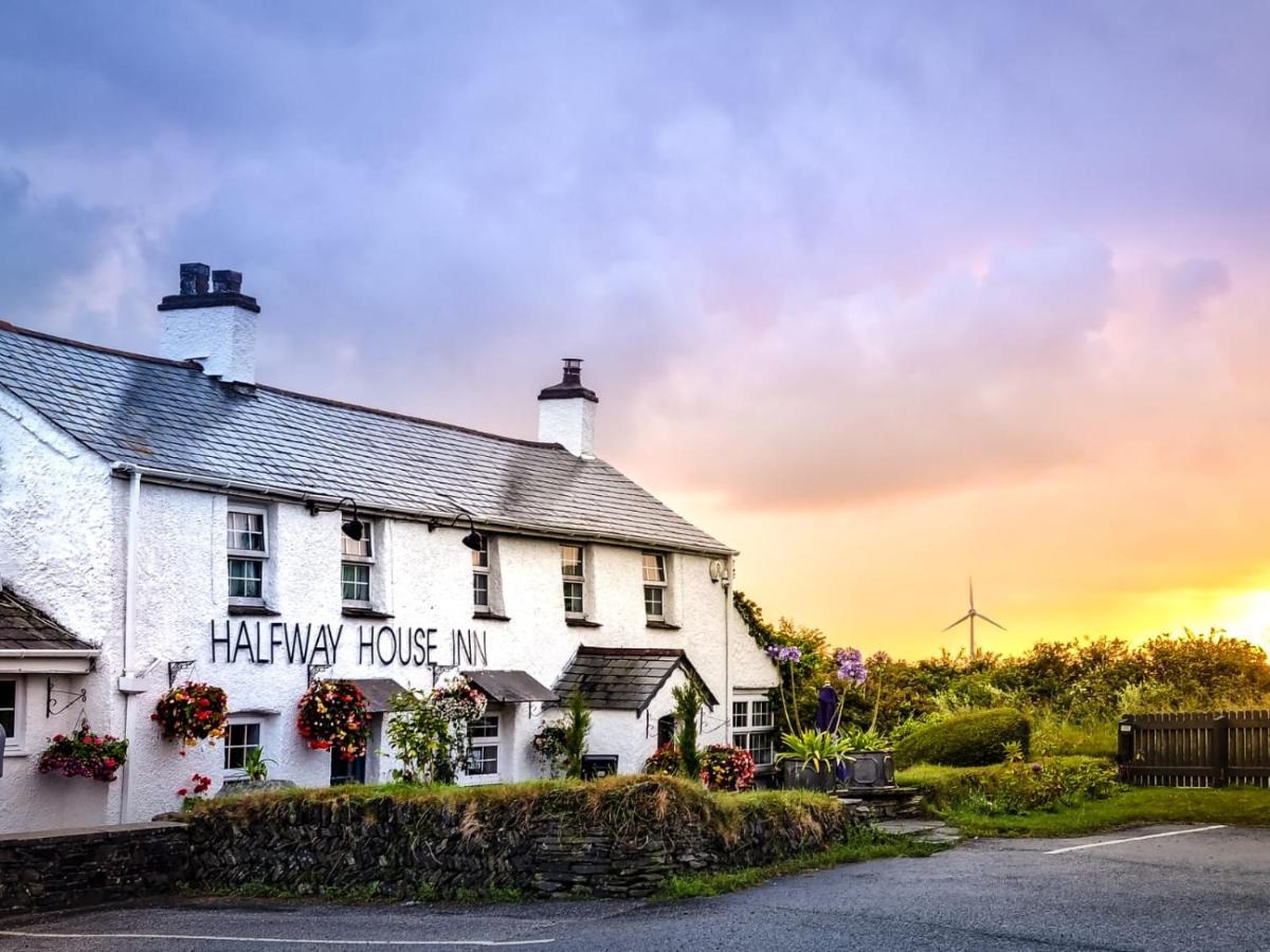 Halfway House Inn Wadebridge Buitenkant foto