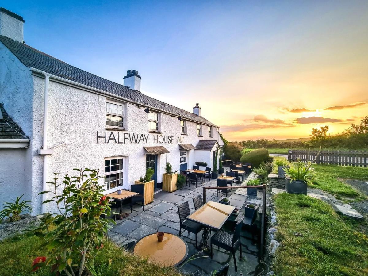 Halfway House Inn Wadebridge Buitenkant foto