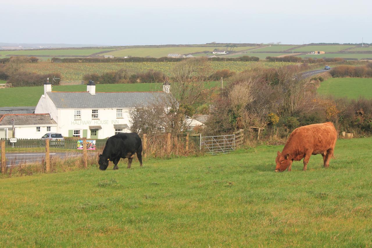 Halfway House Inn Wadebridge Buitenkant foto